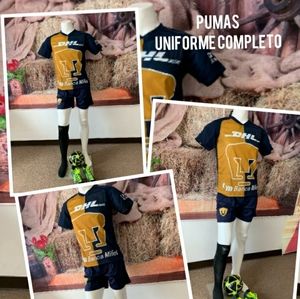 Uniformes de futboll